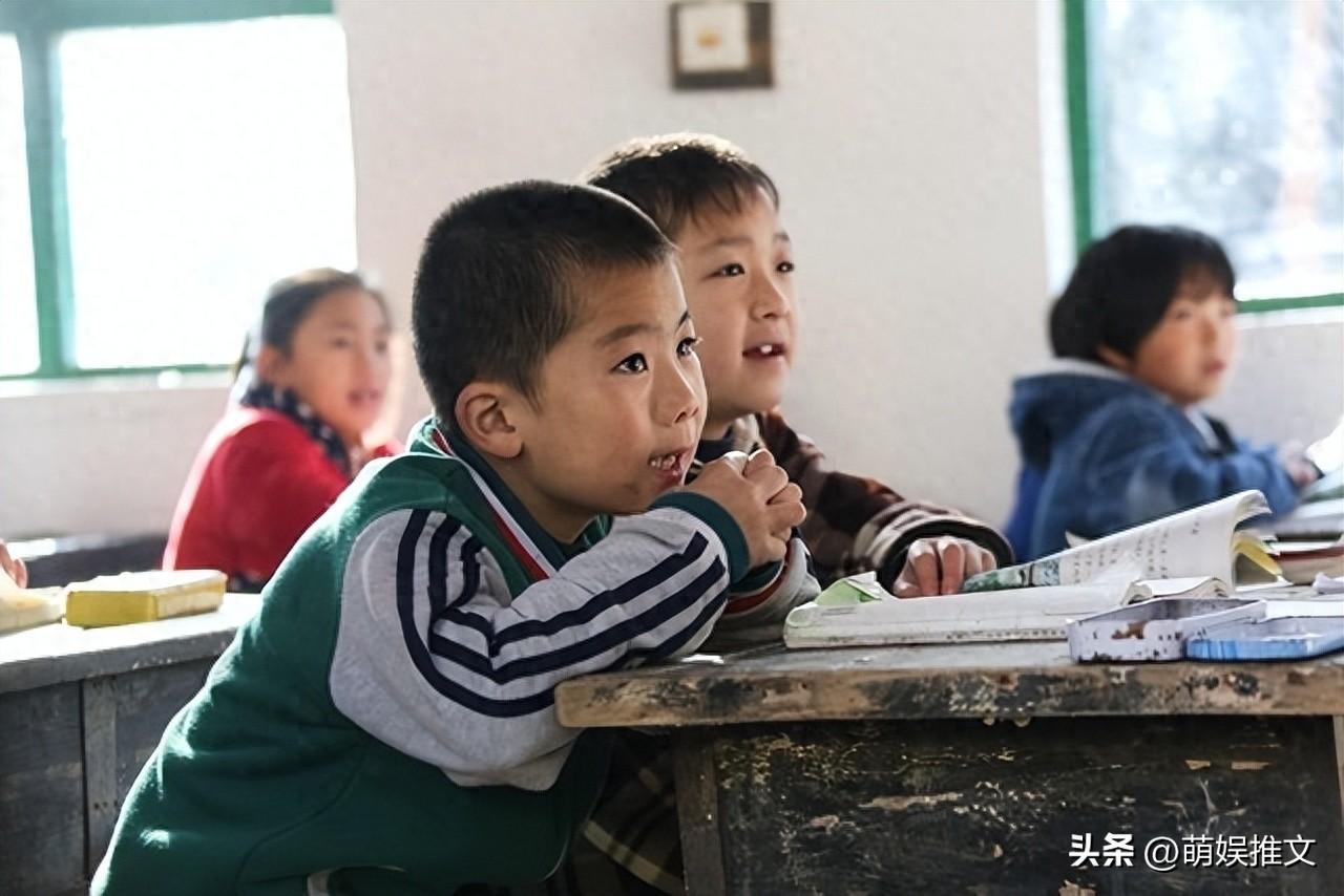 情感的洪流与人生的挣扎，泪如决堤的瞬间