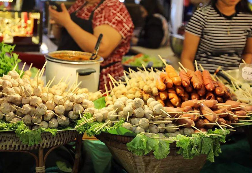 夜市美食攻略，如何根据季节挑选最佳美食？